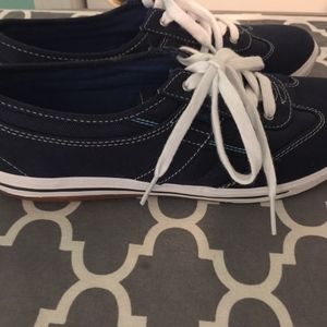EUC Keds navy blue sneakers, size 7